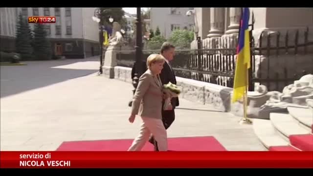 Ucraina, Angela Merkel incontra Petro Poroshenko a Kiev