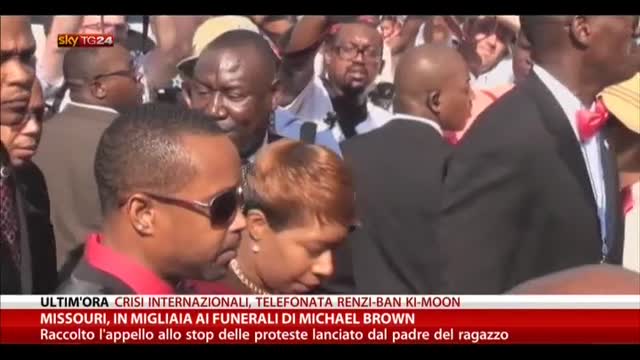 Missouri, in migliaia ai funerali di Michael Brown