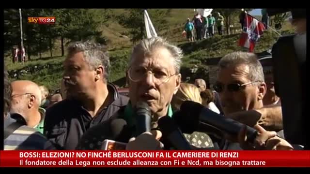 Elezioni, Bossi: "No finchè Berlusconi fa cameriere a Renzi"