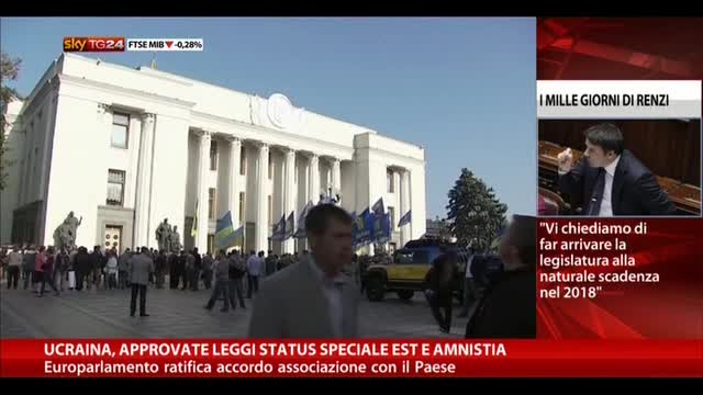 Ucraina, approvate leggi status speciale est e amnistia