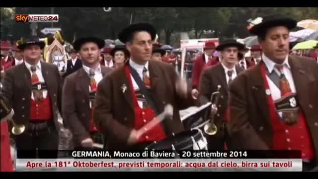 Monaco di Baviera, apre la 181ª Oktoberfest