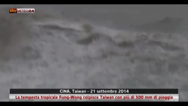 Cina, tempesta tropicale Fung-Wong porta 500 mm di pioggia