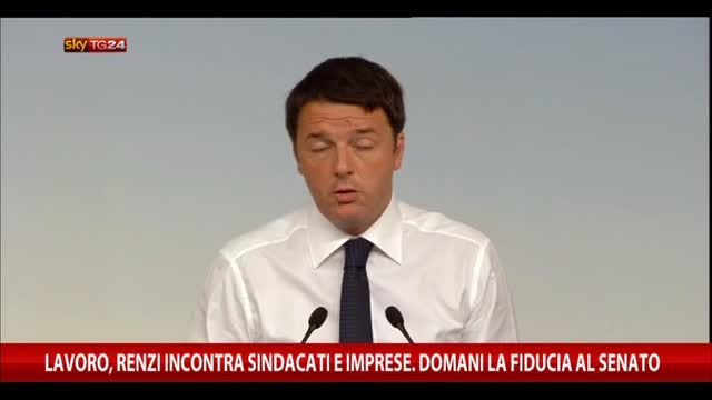 Renzi incontra sindacati e imprese. Domani fiducia al Senato