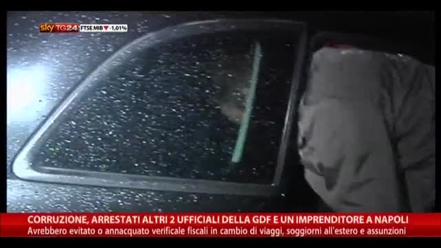 Corruzione, arrestati ufficiali GdF e imprenditore a Napoli