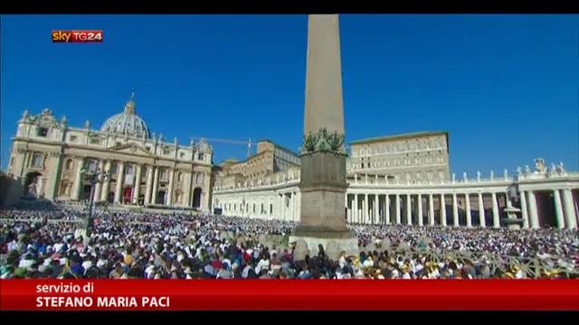 Roma, in 70mila a San Pietro per beatificazione Paolo VI