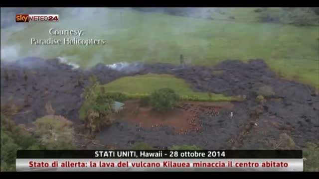 Hawaii, lava del vulcano Kilauea minaccia il centro abitato