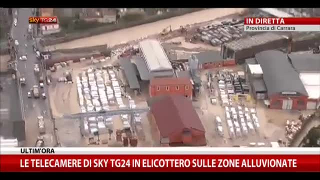 Carrara, le telecamere di SkyTG24 sulle zone alluvionate