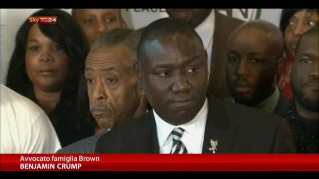 Ferguson, avvocato famiglia Brown: chiediamo nuovo processo