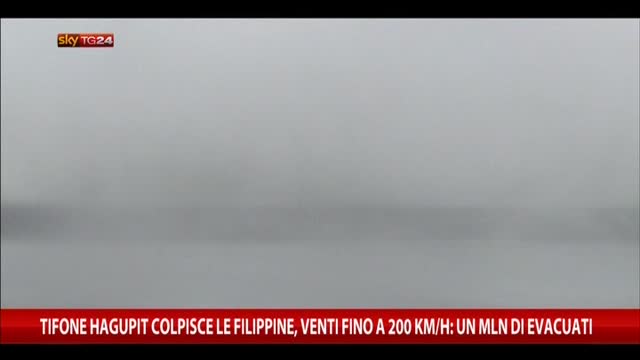 Filippine, paura per tifone Hagupit. Venti fino a 200 km/h