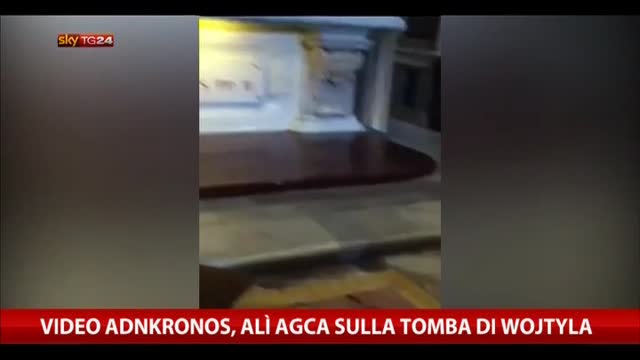 Video Adnkronos, Alì Agca sulla tomba di Wojtyla
