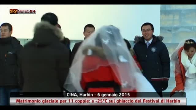 Cina, matrimonio per 11 coppie a -25° sul ghiaccio di Harbin