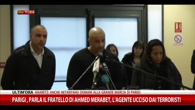 Parigi, parla il fratello di Ahmed Merabet, l'agente ucciso