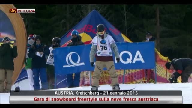 Austria, gara snowboard freestyle su neve fresca austriaca