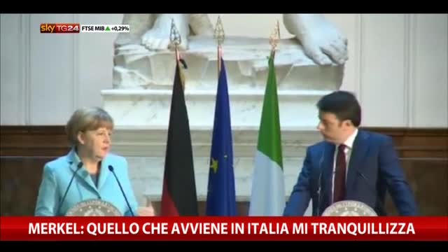 Merkel: quello che avviene in Italia mi tranquillizza