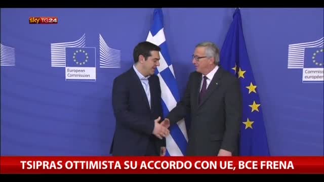 Tsipras ottimista su accordo con Ue, Bce frena