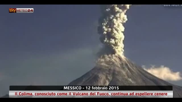 Vulcano Colima, continua l’eruzione di cenere e lapilli