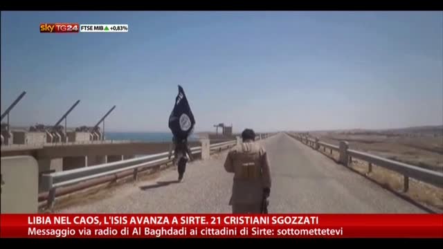 Libia nel caos, l'Isis avanza a Sirte. 21 cristiani sgozzati