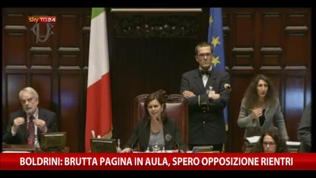 Boldrini: brutta pagina in aula, spero opposizione rientri