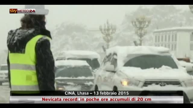 Cina, nevicata record: in poche ore accumuli di 20 cm