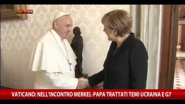 Vaticano: incontro Merkel-Papa, trattati temi Ucraina e G7