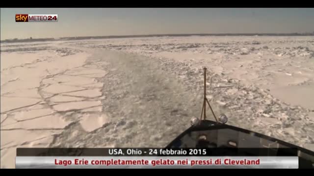 Ohio, lago Erie completamente gelato nei pressi di Cleveland