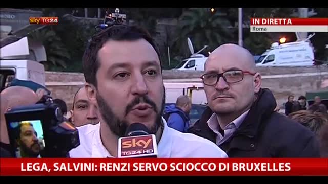 Salvini: questa piazza combatte contro conformismo e paura