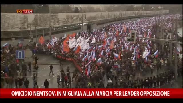Omicidio Nemtsov, in migliaia in marcia a Mosca