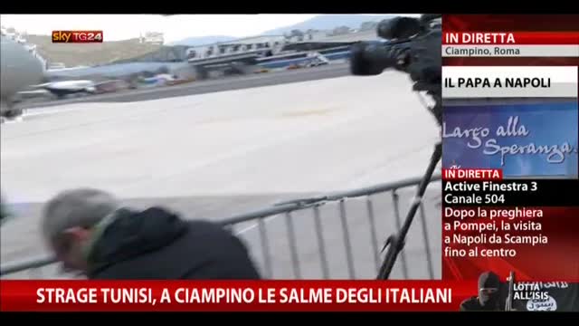 Strage Tunisi, a Ciampino le salme degli italiani