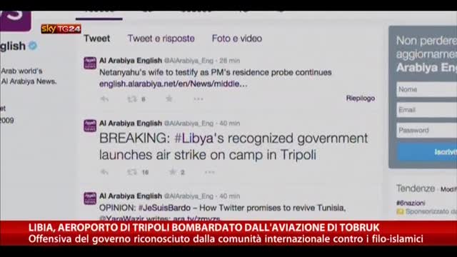 Libia, aeroporto Tripoli bombardato dall'aviazione di Tobruk