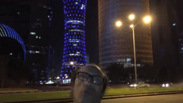 Qatar by night: Guido Meda tra grattacieli e lungomare