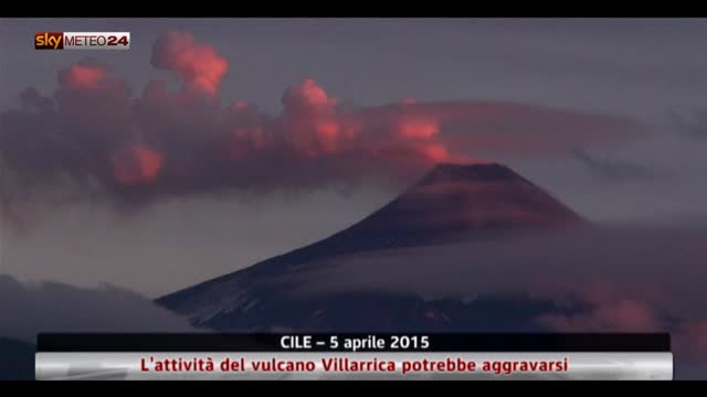 Cile, l'attività del vulcano Villarrica potrebbe aumentare