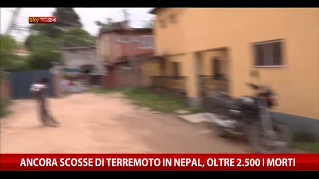 Ancora scosse di terremoto in Nepal, oltre 2500 i morti