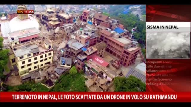 Terremoto in Nepal, le foto di un drone in volo su Kathmandu