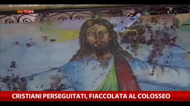 Cristiani perseguitati, fiaccolata al Colosseo