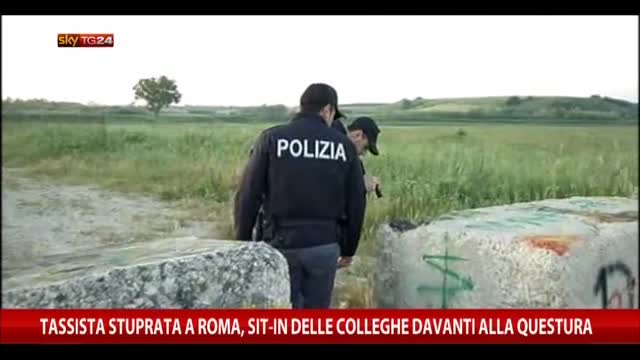 Tassista stuprata a Roma, sit-in colleghe davanti a questura