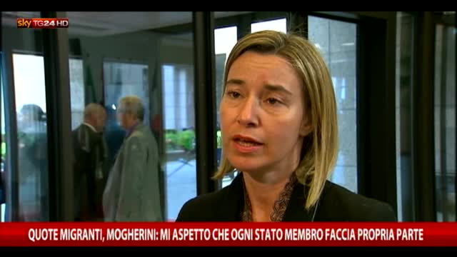Migranti, Mogherini: "Ogni stato membro faccia la sua parte"