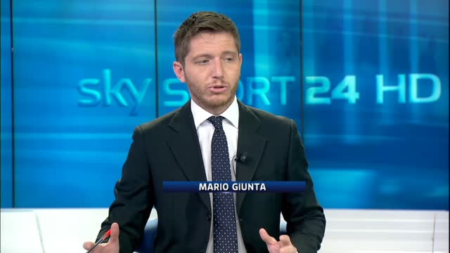 Juve, Dybala a Milano per firmare. Incontro con Cavani