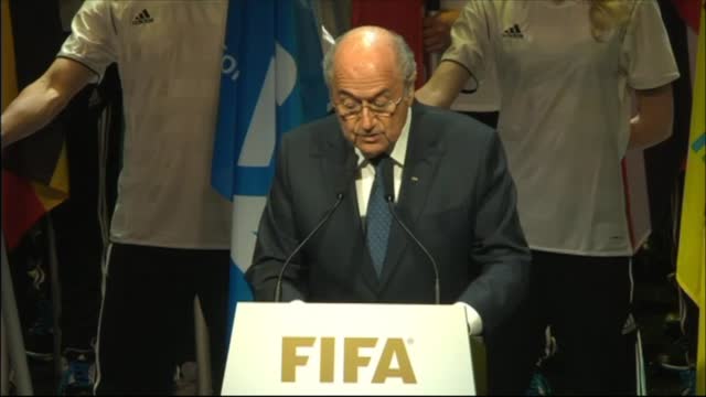 Blatter non molla la Fifa: "Non posso controllare tutti"