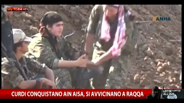 Siria, Curdi conquistano città a 50 km da Raqqa