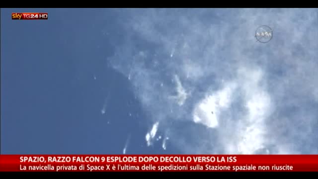 Spazio, razzo Falcon 9 esplode dopo decollo verso la Iss