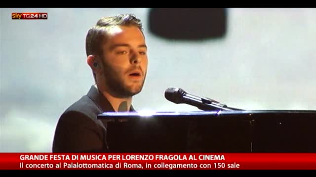 Grande festa di musica per Lorenzo Fragola al cinema