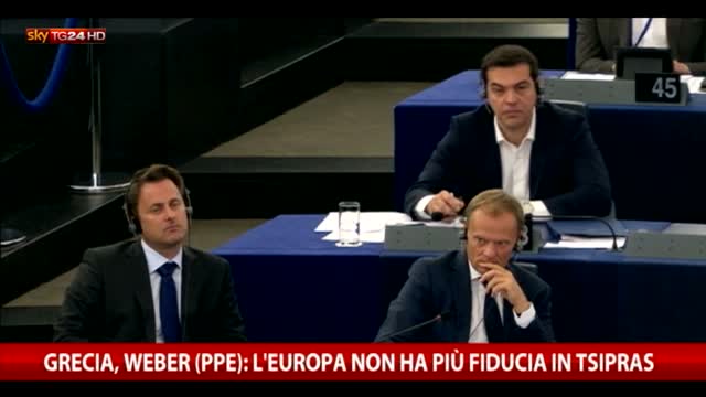 Weber: "L'Europa non ha più fiducia in Tsipras"