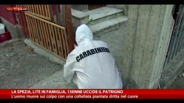Lite in famiglia a Carrodano, 15enne uccide patrigno