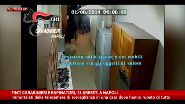 Napoli, si fingevano Carabinieri per rubare nelle case