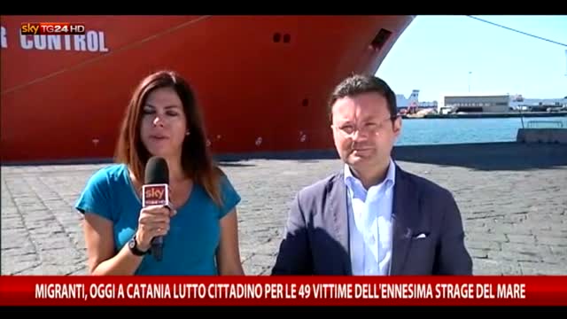 Catania, lutto cittadino per i 49 migranti morti