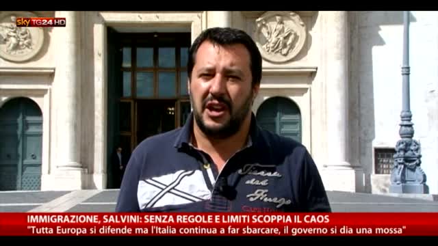 Immigrazione, Salvini: senza regole e limiti scoppia il caos