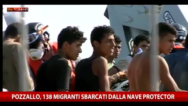 Pozzallo, arrivati in porto 138 migranti