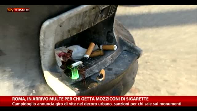 Roma, decoro urbano: multa a chi butta a terra la sigaretta