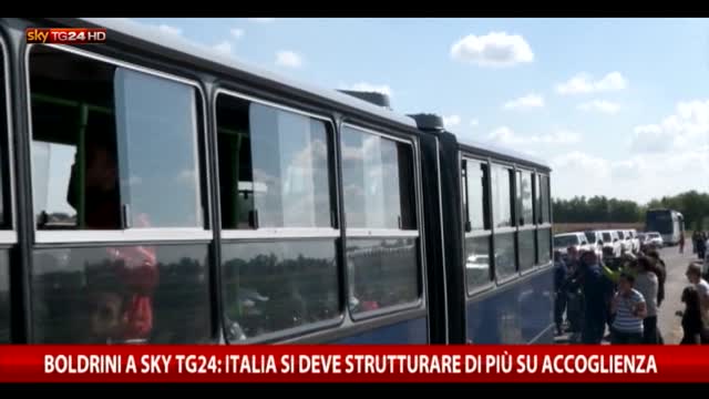 Boldrini: "Italia si deve strutturare di più su accoglienza"