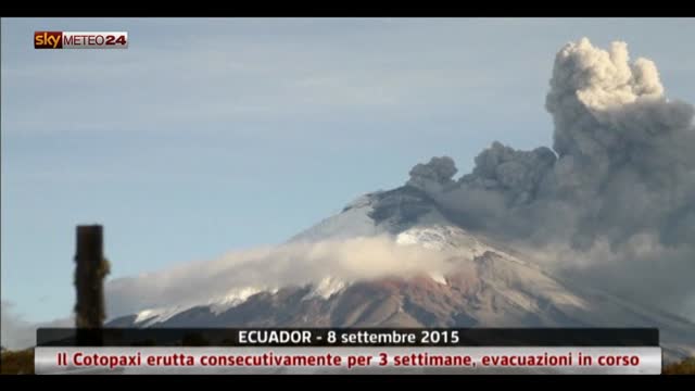 Il vulcano Cotopaxi non dà tregua in Ecuador
